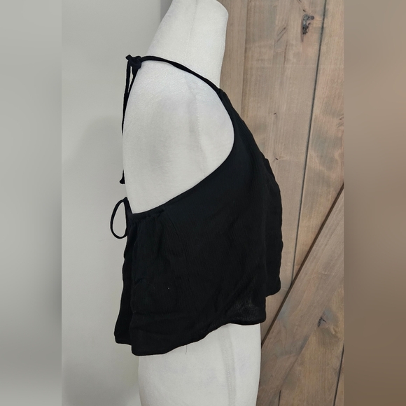 TOBI Veld Crepe Halter Tie Backless Flowy Boho Top In Black. Size Medium - Picture 4 of 12